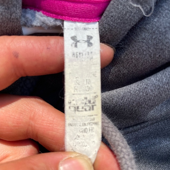 Women’s heat gear hoodie breast cancer awareness - Picture 3 of 3